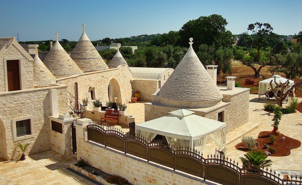 Trulli Isago Bed and Breakfast Locorotondo Eksteriør billede
